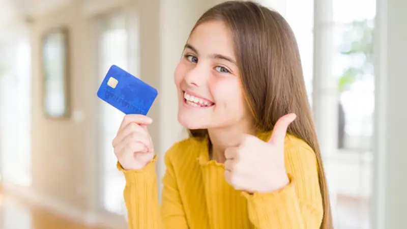 Credit Cards For Under 18